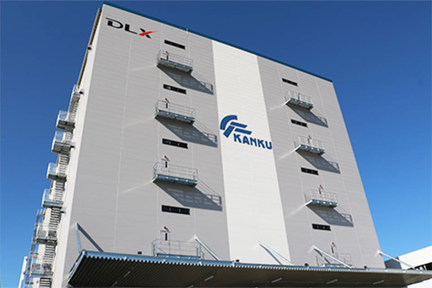 視察したりんくう物流センター。2023年に開設された(出所:関空運輸ウェブサイト)